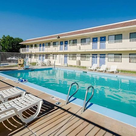 Park Inn By Radisson, Thornton Kültér fotó