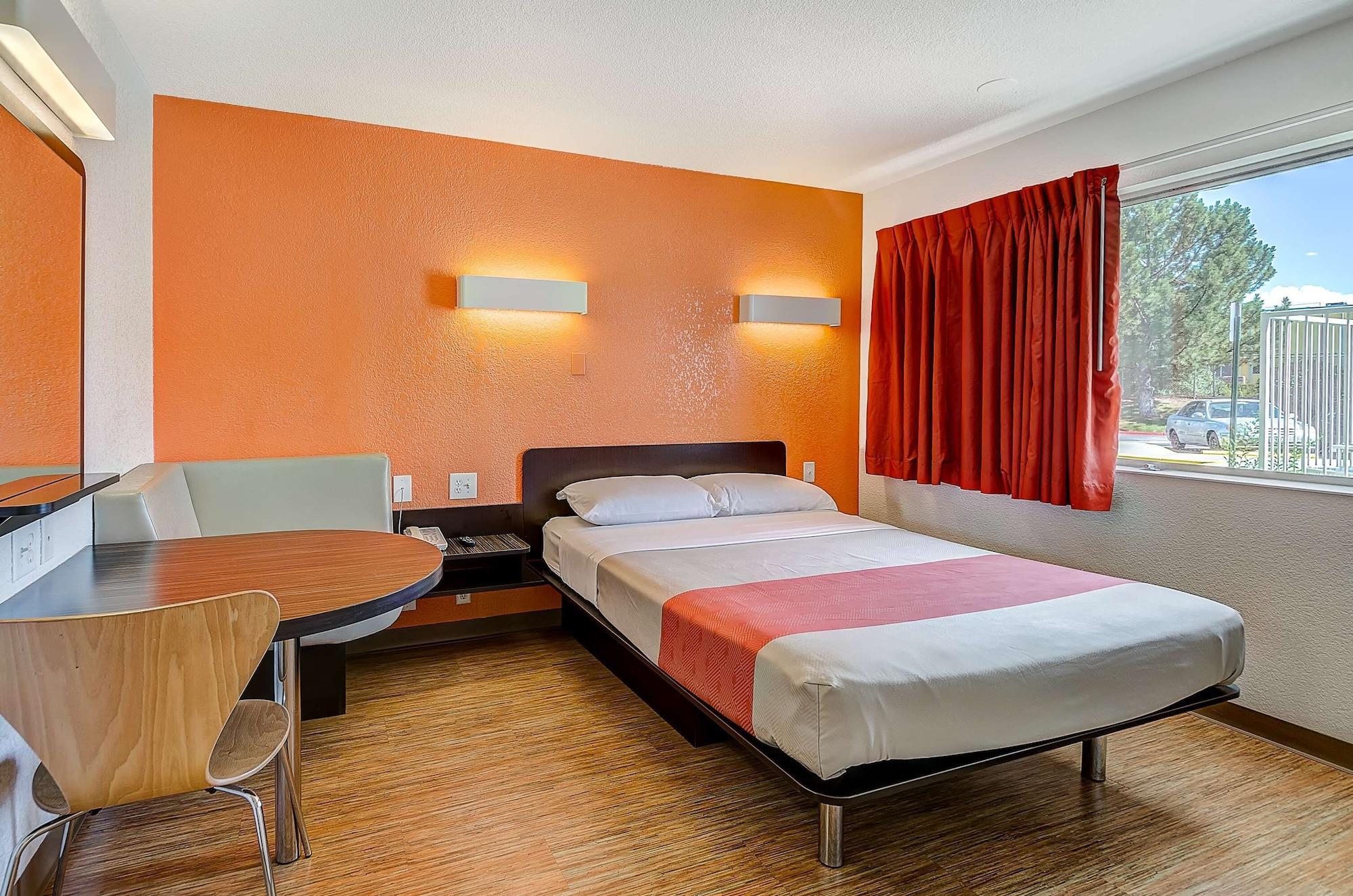 Park Inn By Radisson, Thornton Kültér fotó