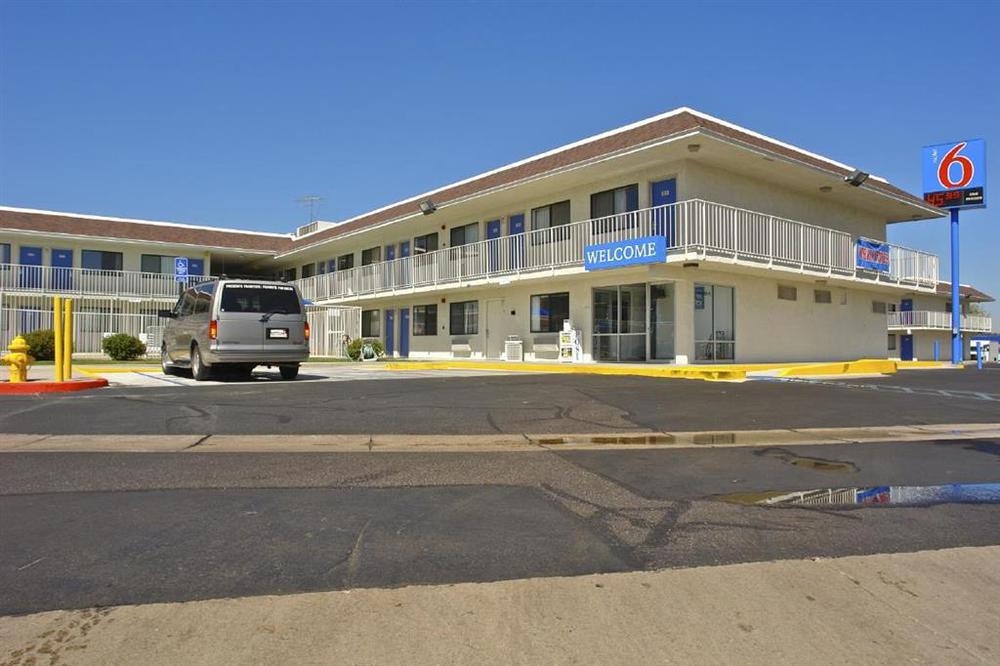 Park Inn By Radisson, Thornton Kültér fotó